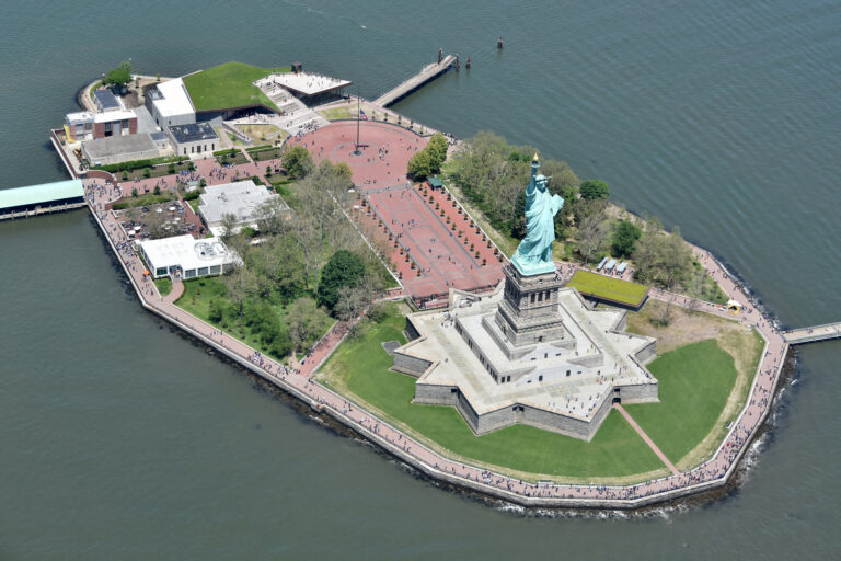 Visit | Statue Of Liberty & Ellis Island