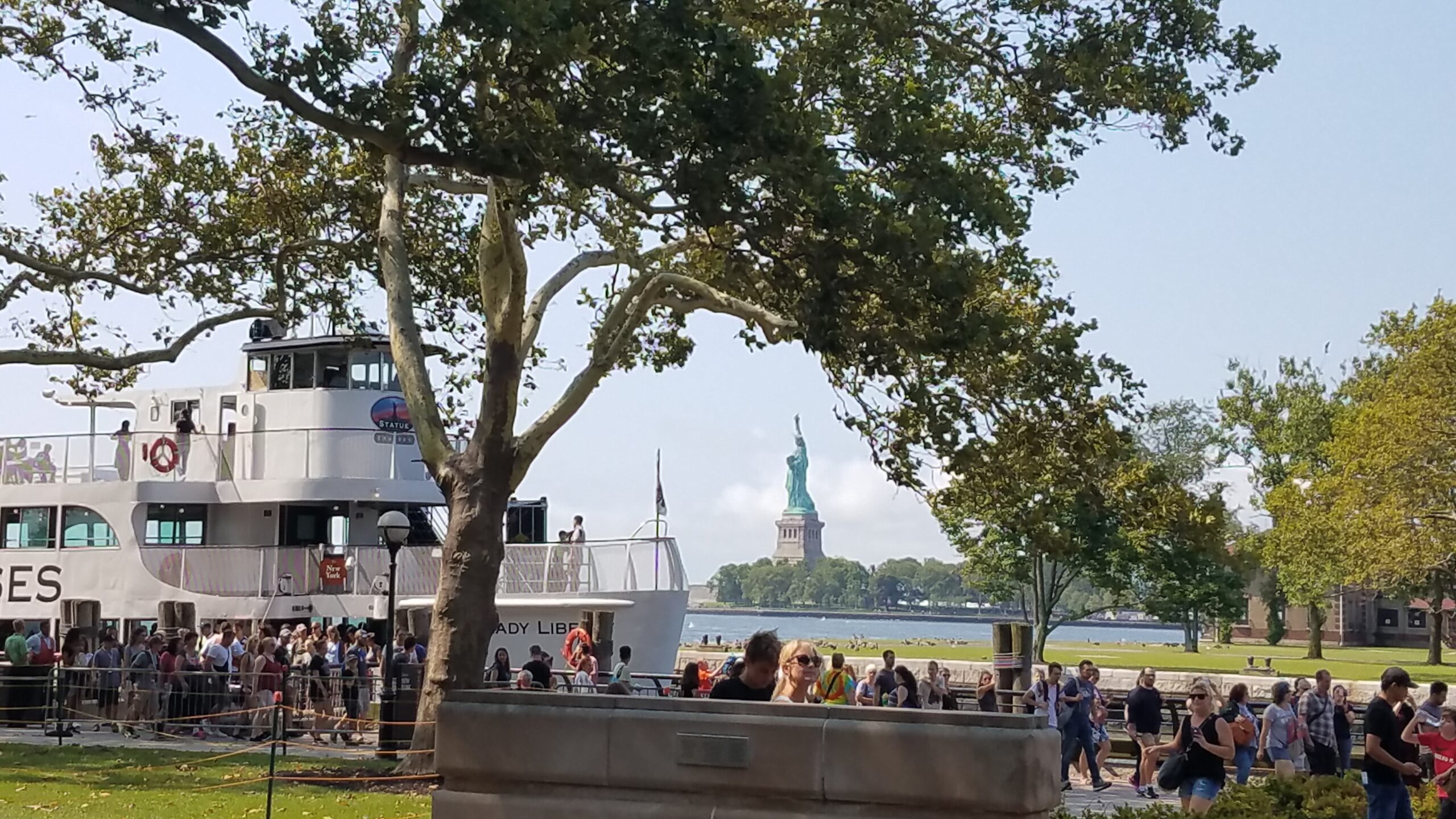 new york bus tour statue of liberty
